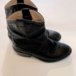 Girls black Frye half calf boots, size 12.5 little girl